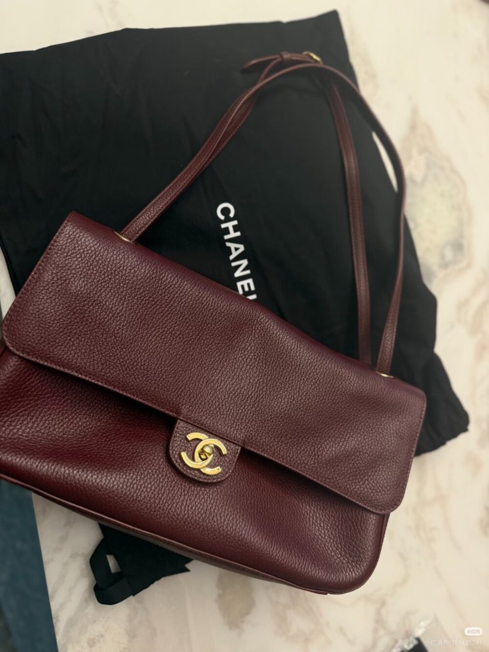 Classic CHANEL bag: A Stylish and Versatile Choice for Elegance